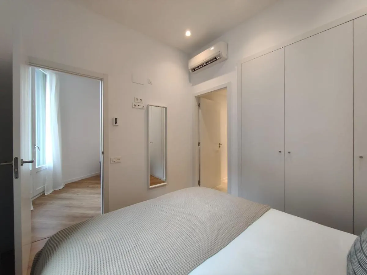 Apartment Mr Luxury City Center Barcelona Spain
